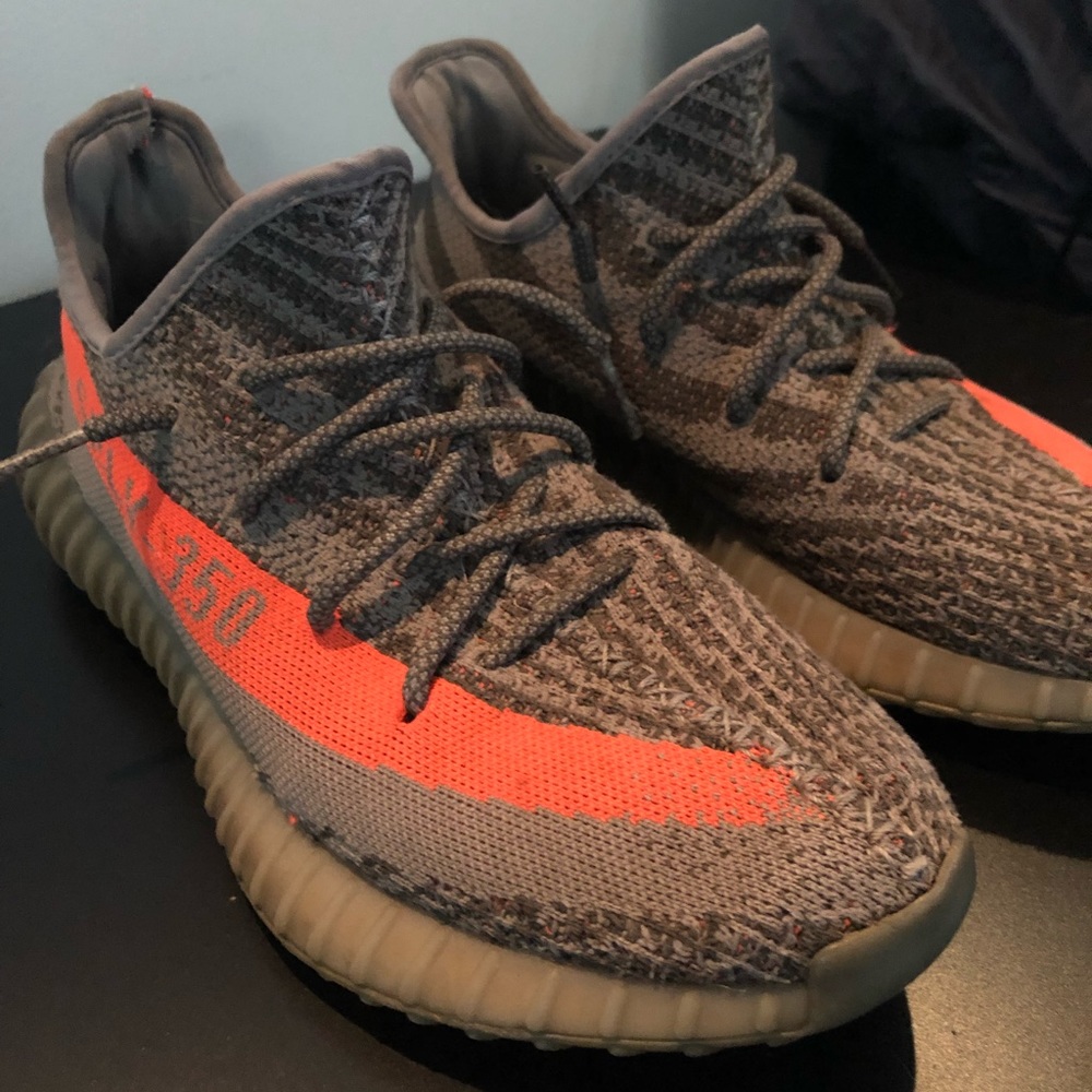 Adidas Yeezy Boost 350 V2(damaged)